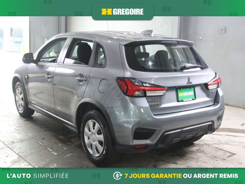 2022 Mitsubishi RVR 2022 Grey