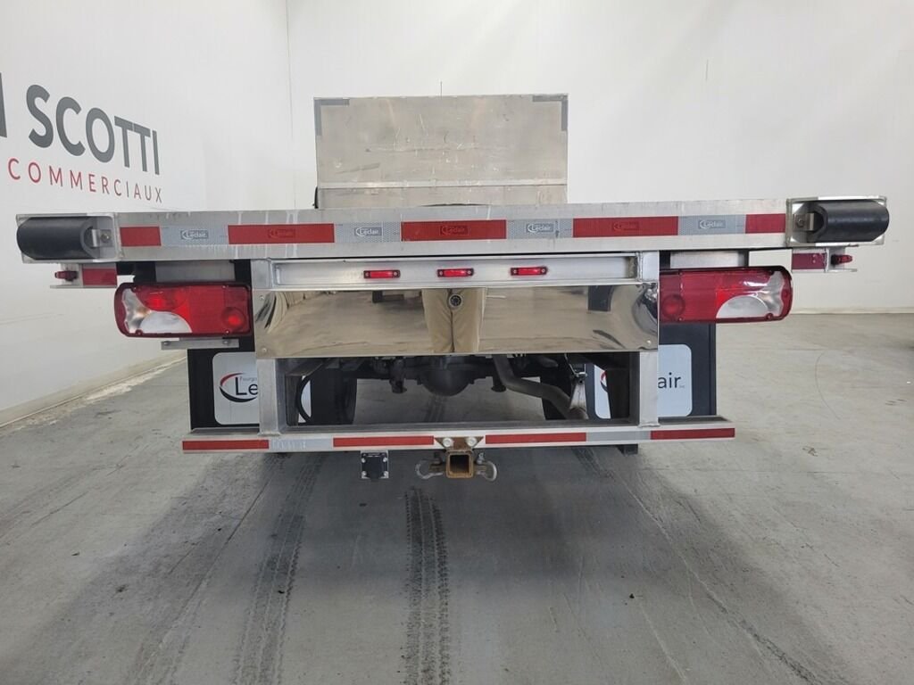 Mercedes-Benz 4500 4500 Standard Roof V6 170" 2022 Blanc Kirkland - photo #6