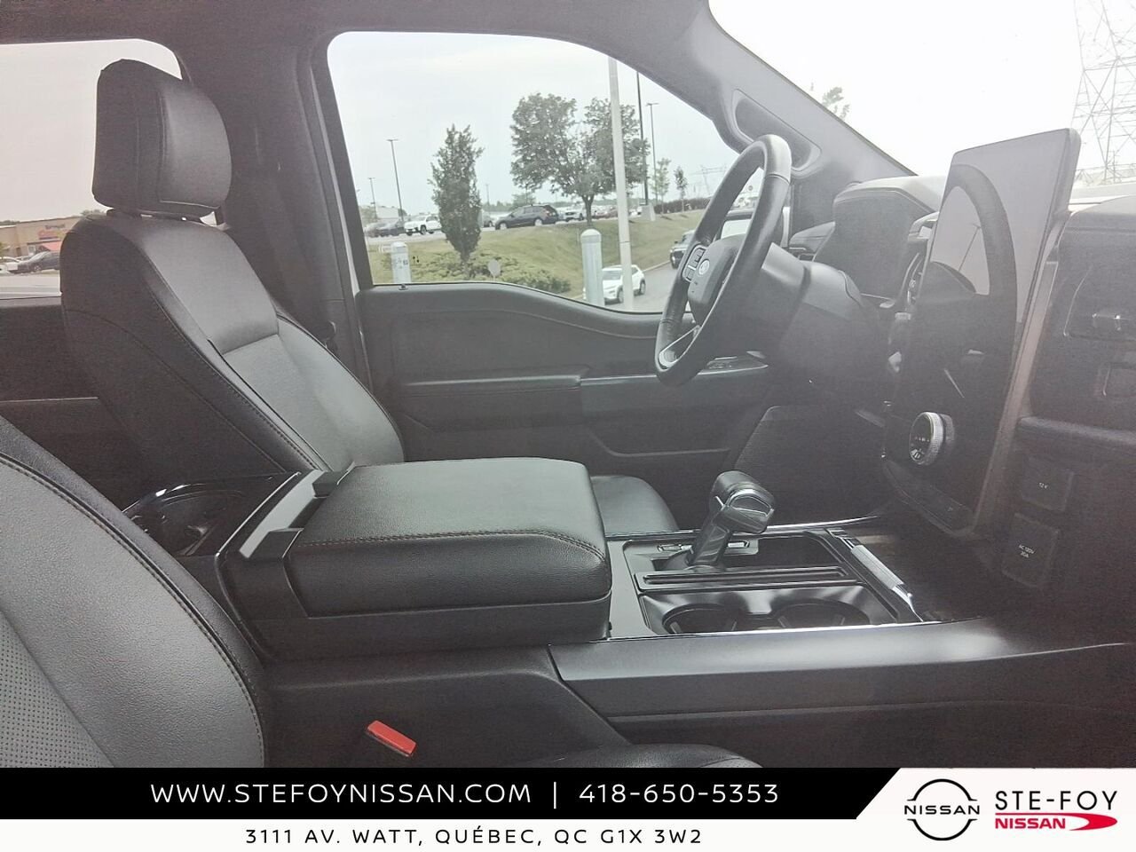 2023 Ford F-150 Lightning LARIAT SuperCrew LONG RANGE White Ste-Foy - photo #2