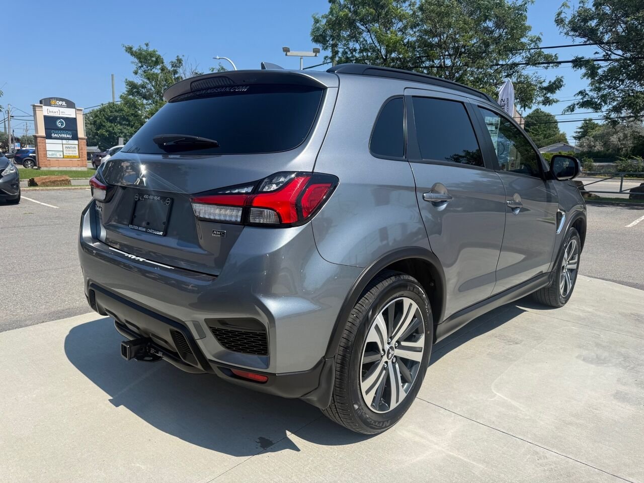 2024 Mitsubishi RVR SE AWC Grey Châteauguay - photo #4
