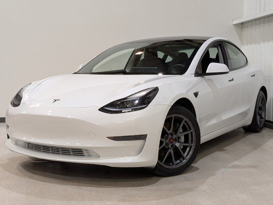 Tesla Model 3 Standard Range Plus RWD 2021 Blanc