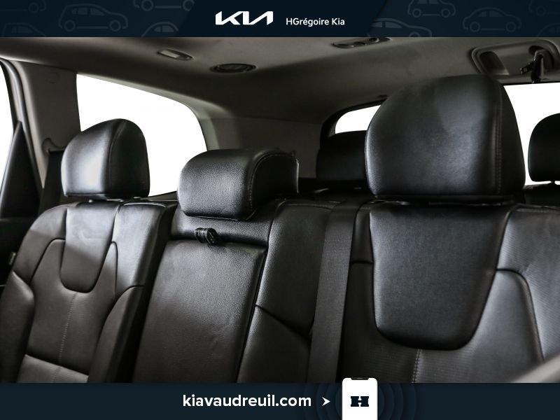 Kia Telluride KH7926 | SX*** CUIR/ GPS/ BANC CHAFFANT/ VITRE TEINTER*** 2023 Blanc Laval - photo #29
