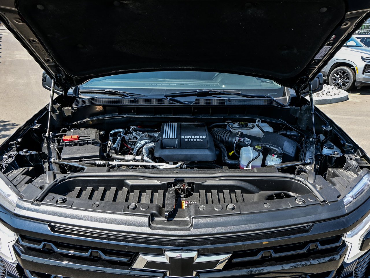 2024 Chevrolet Silverado 1500 4WD Crew Cab 147 RST Black Sherwood Park - photo #8