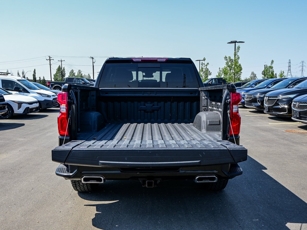 2024 Chevrolet Silverado 1500 4WD Crew Cab 147 RST Black Sherwood Park - photo #13