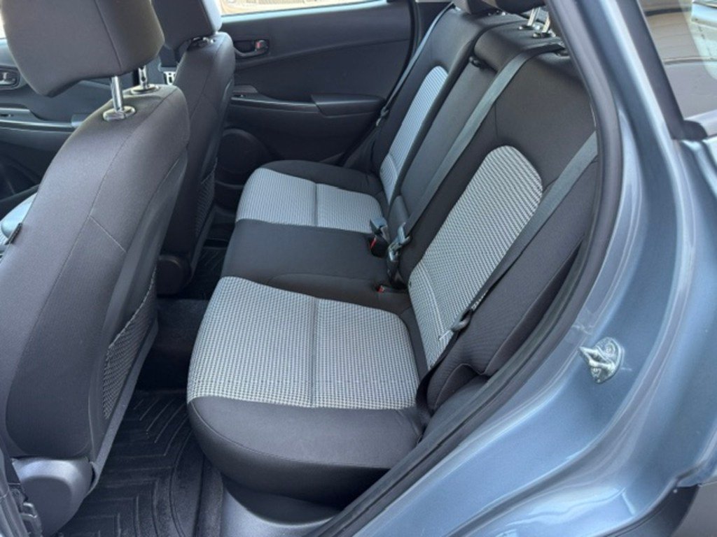 2021 Hyundai Kona Grey Saint-Basile-le-Grand - photo #9