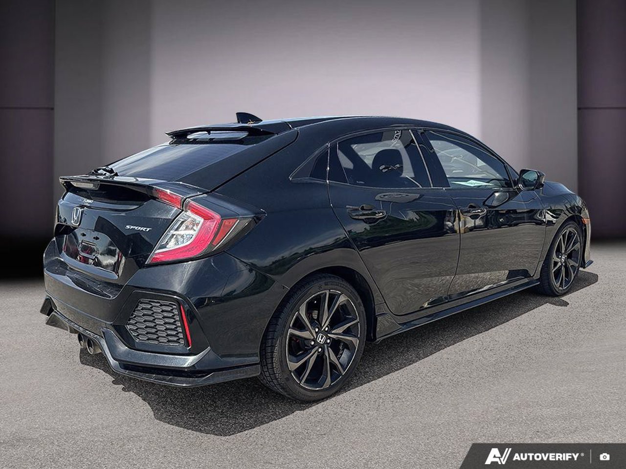 2018 Honda Civic Hatchback SHHFK7G47JU303901 Black Mirabel - photo #4