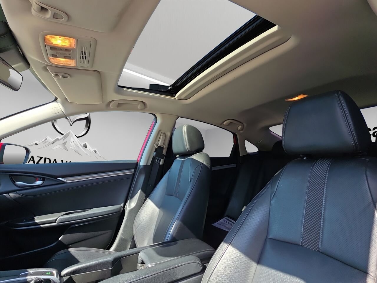 Honda Civic Berline Tourisme CVT, Navigation, Toit ouvrant, Apple Carplay 2020 Rouge Val-David - photo #7