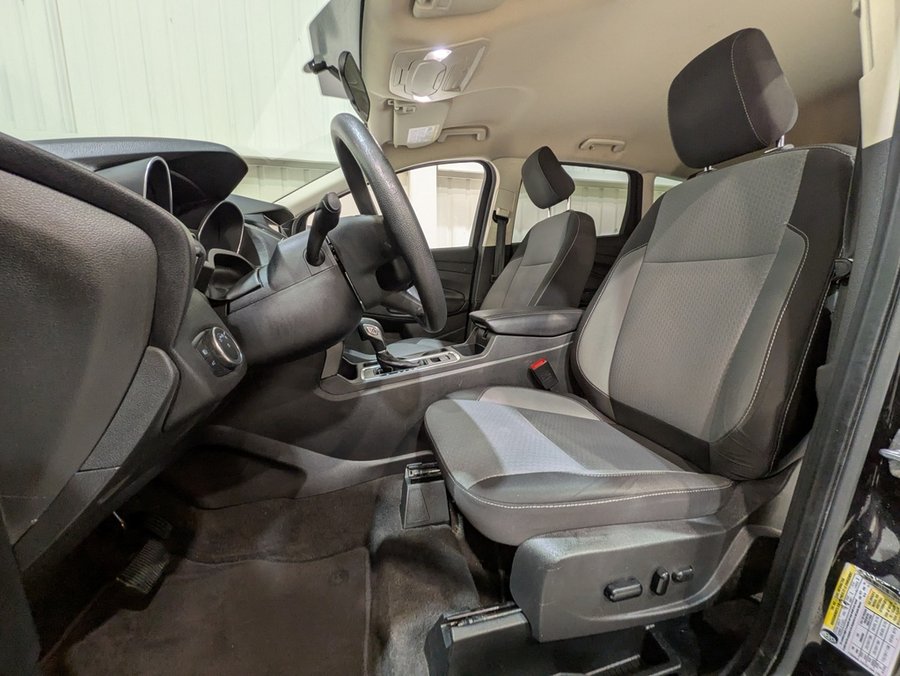 Ford Escape SE FWD 2019 Noir