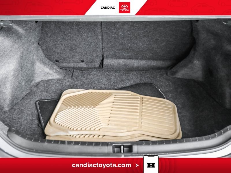 2016 Toyota Corolla Blue Laval - photo #30