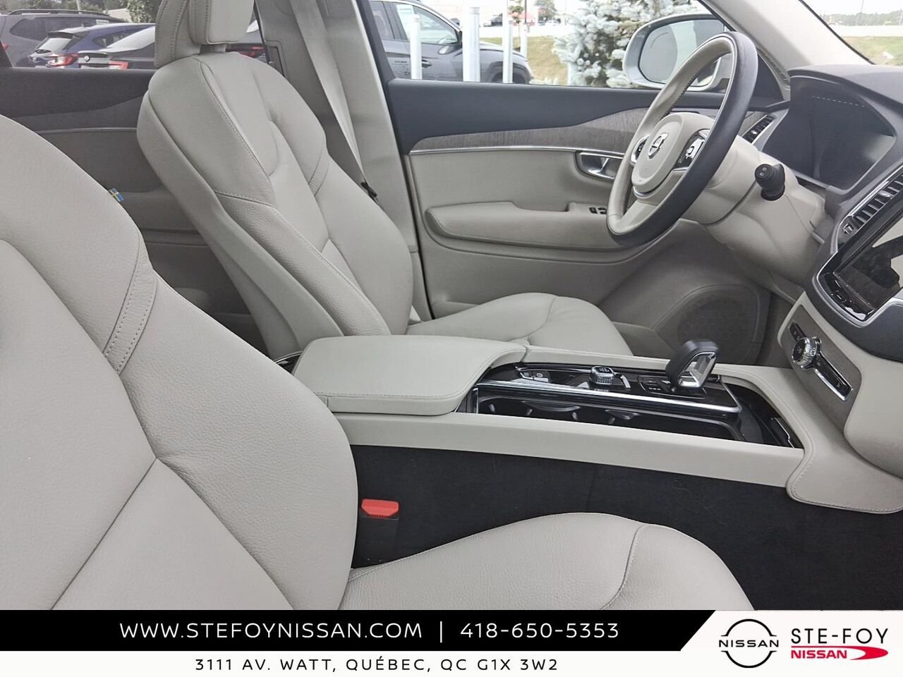 Volvo XC90 Recharge PLUS BRIGHT THEME PHEV 2024 Gris Ste-Foy - photo #3
