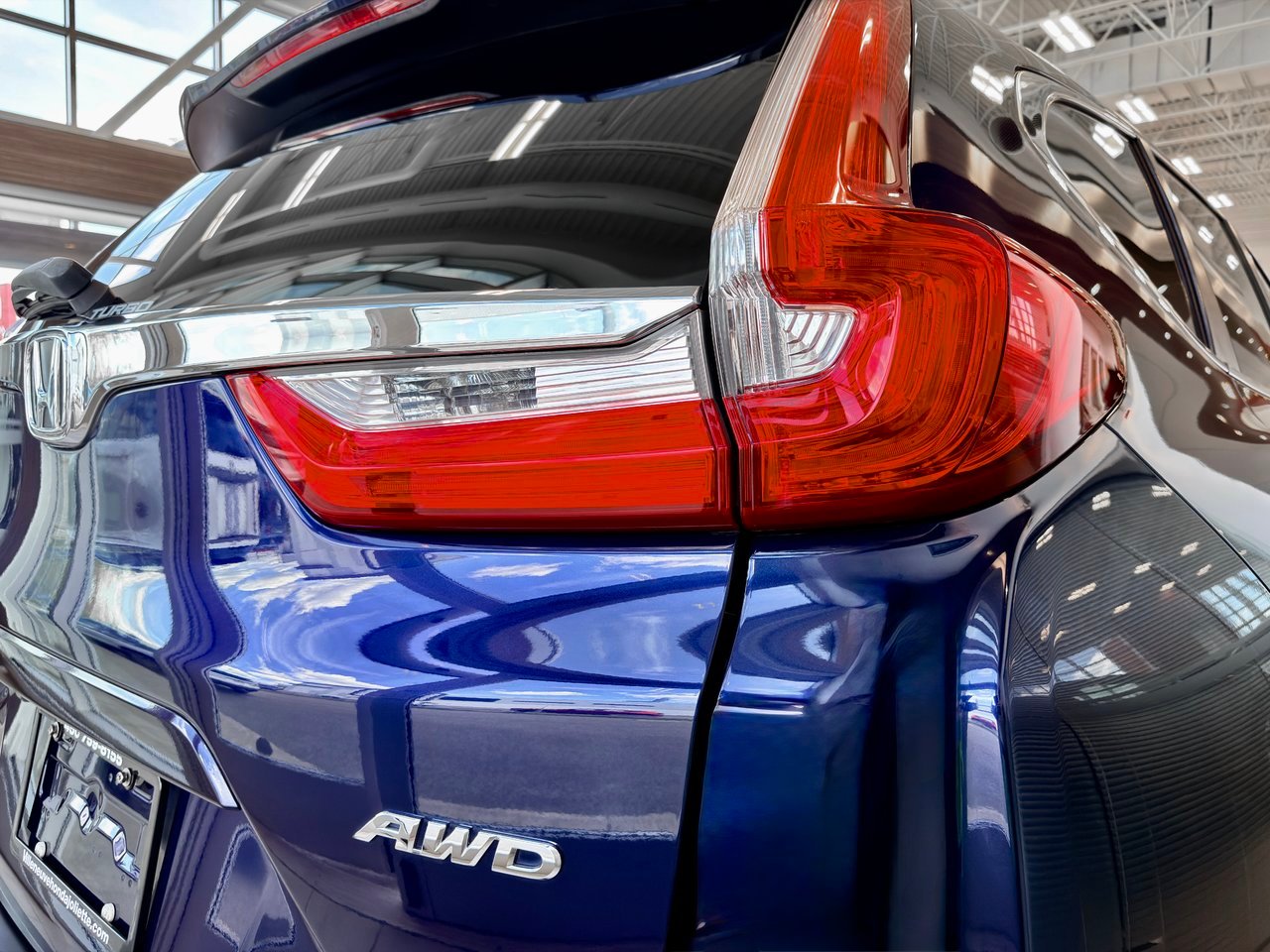 2019 Honda CR-V Blue Notre-Dame-des-Prairies - photo #10