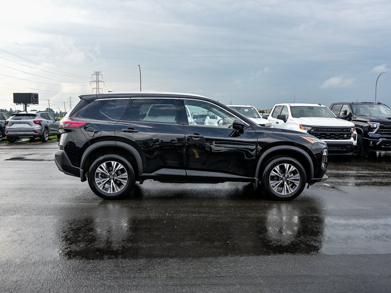 2021 Nissan Rogue AWD SV Black Sherwood Park - photo #14