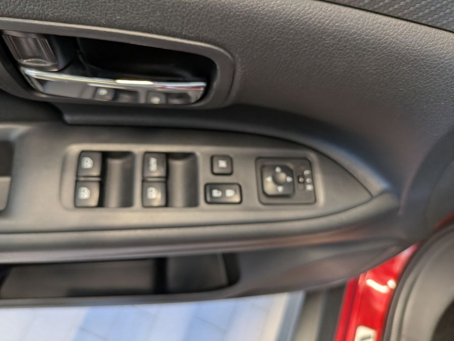 2016 Mitsubishi Outlander SE AWD Red