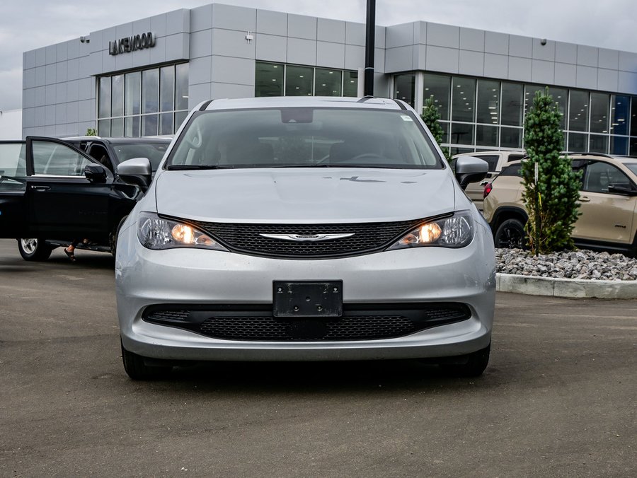 2023 Chrysler Grand Caravan 2023 Grey