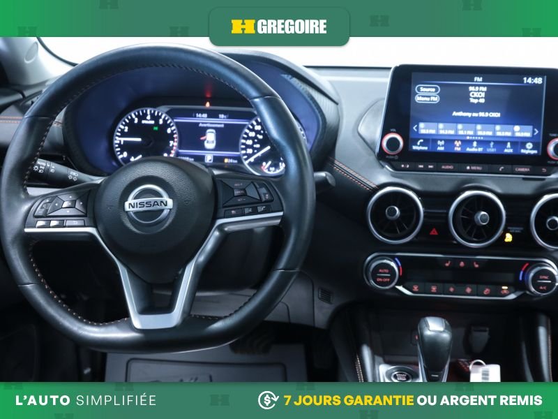 Toyota Rav 4 821366 | LE AWD AUTO AC GR ELEC CAM RECULE BLUETOOTH 2020 Argent Laval - photo #17
