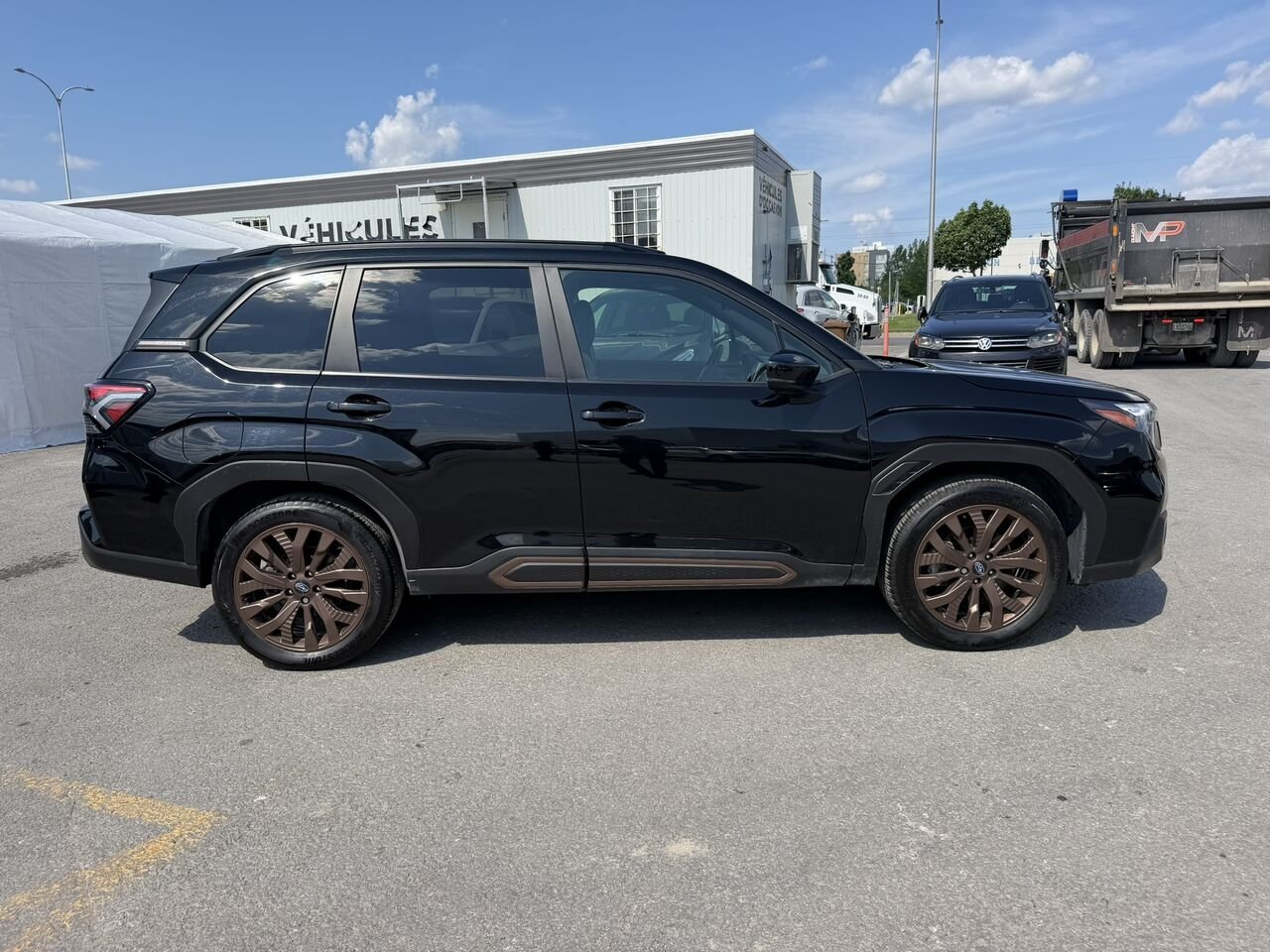 2025 Subaru Forester Sport Black Laval - photo #9