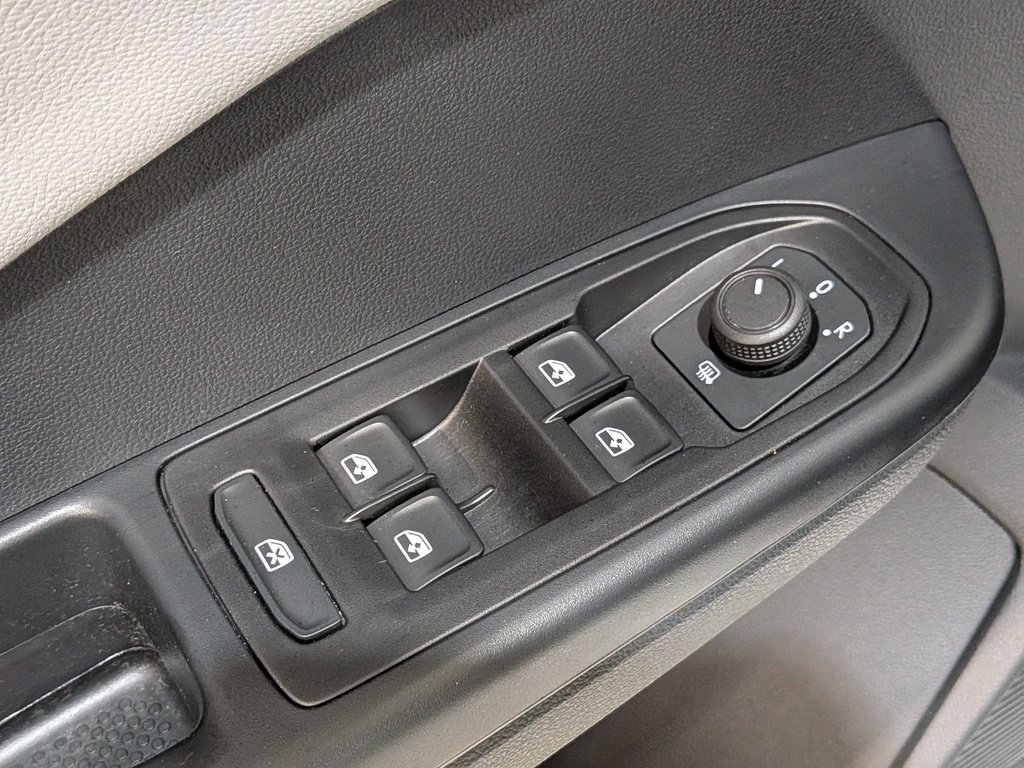 Volkswagen Taos Comfortline 4MOTION 2024 Blanc Val-David - photo #34