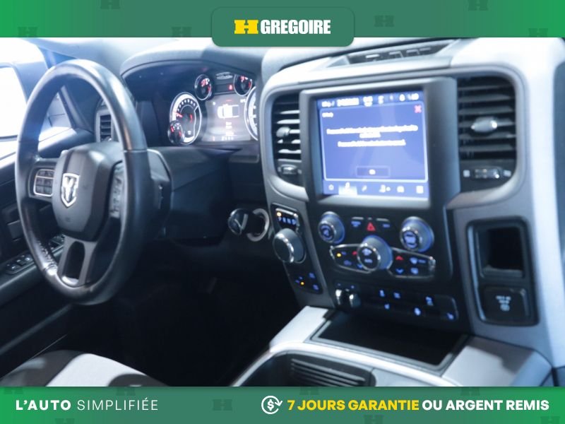 2023 Ram 1500 White Saint-Eustache - photo #25