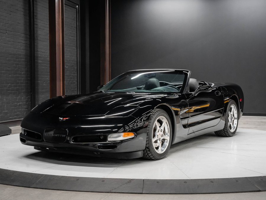 2002 Chevrolet Corvette 2002 Black