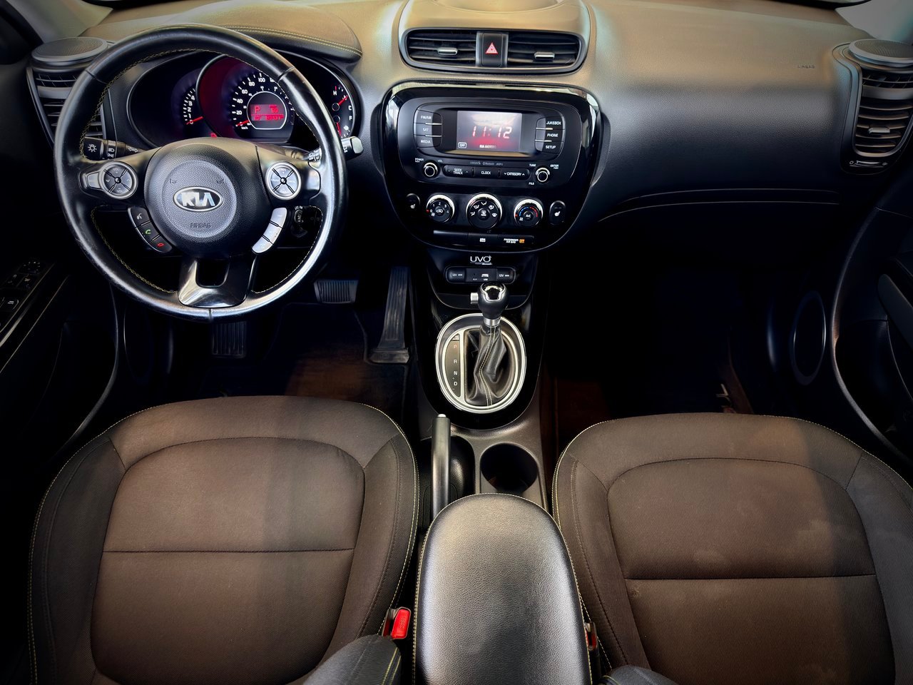 2016 Kia Soul White Notre-Dame-des-Prairies - photo #19