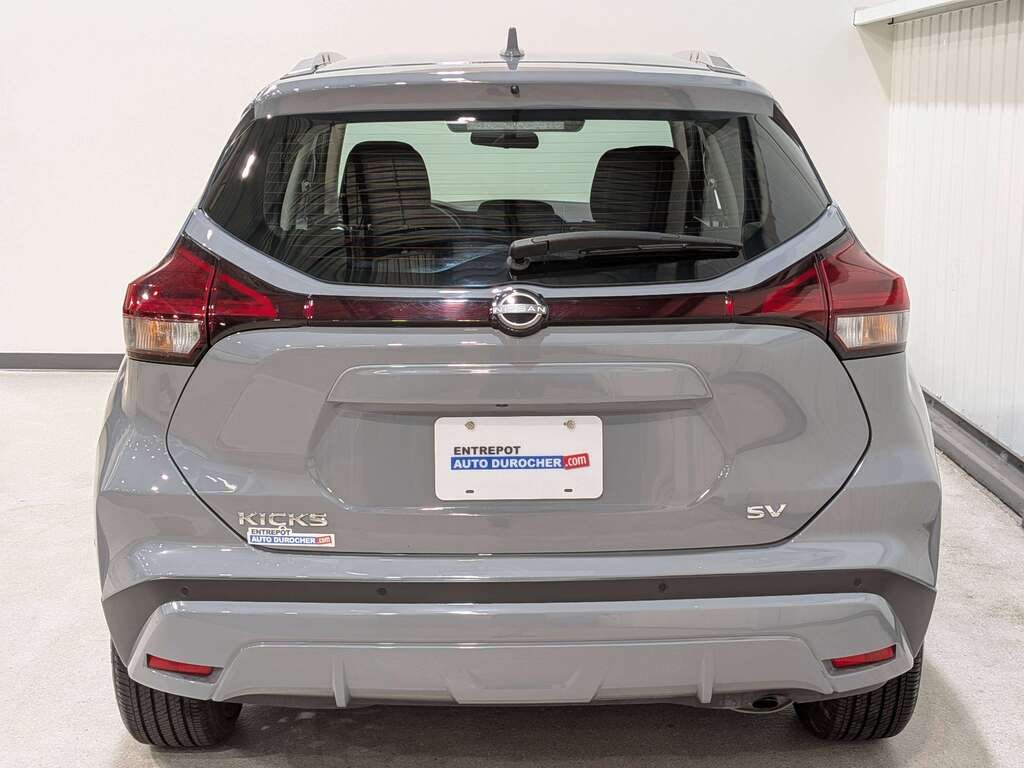Nissan Kicks SV FWD 2024 Gris Val-David - photo #6