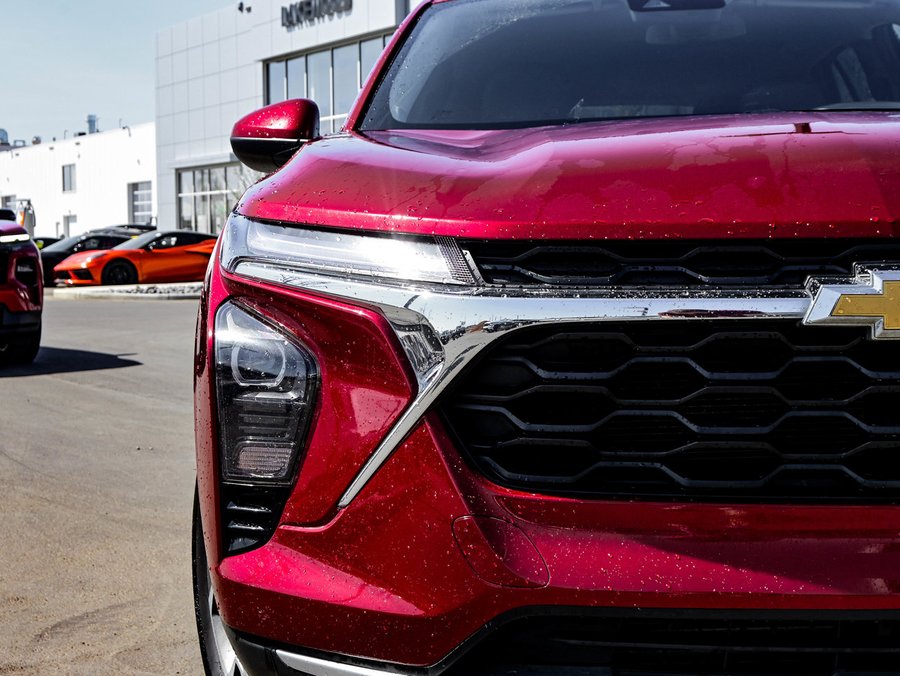 2025 Chevrolet Trax 2025 Red