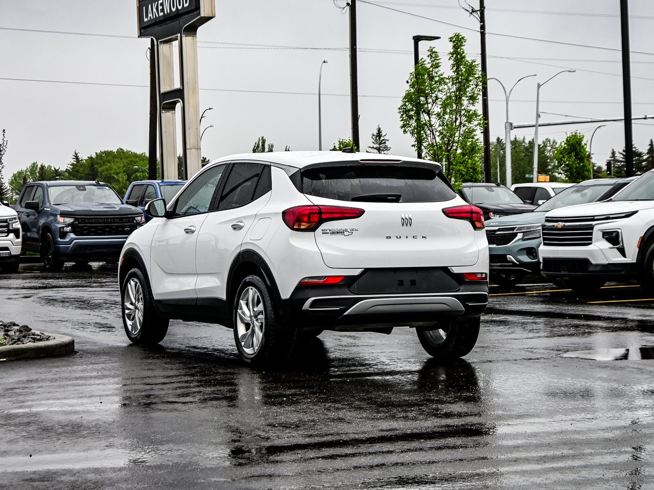 2024 Buick Encore GX AWD 4dr Preferred White Sherwood Park - photo #10