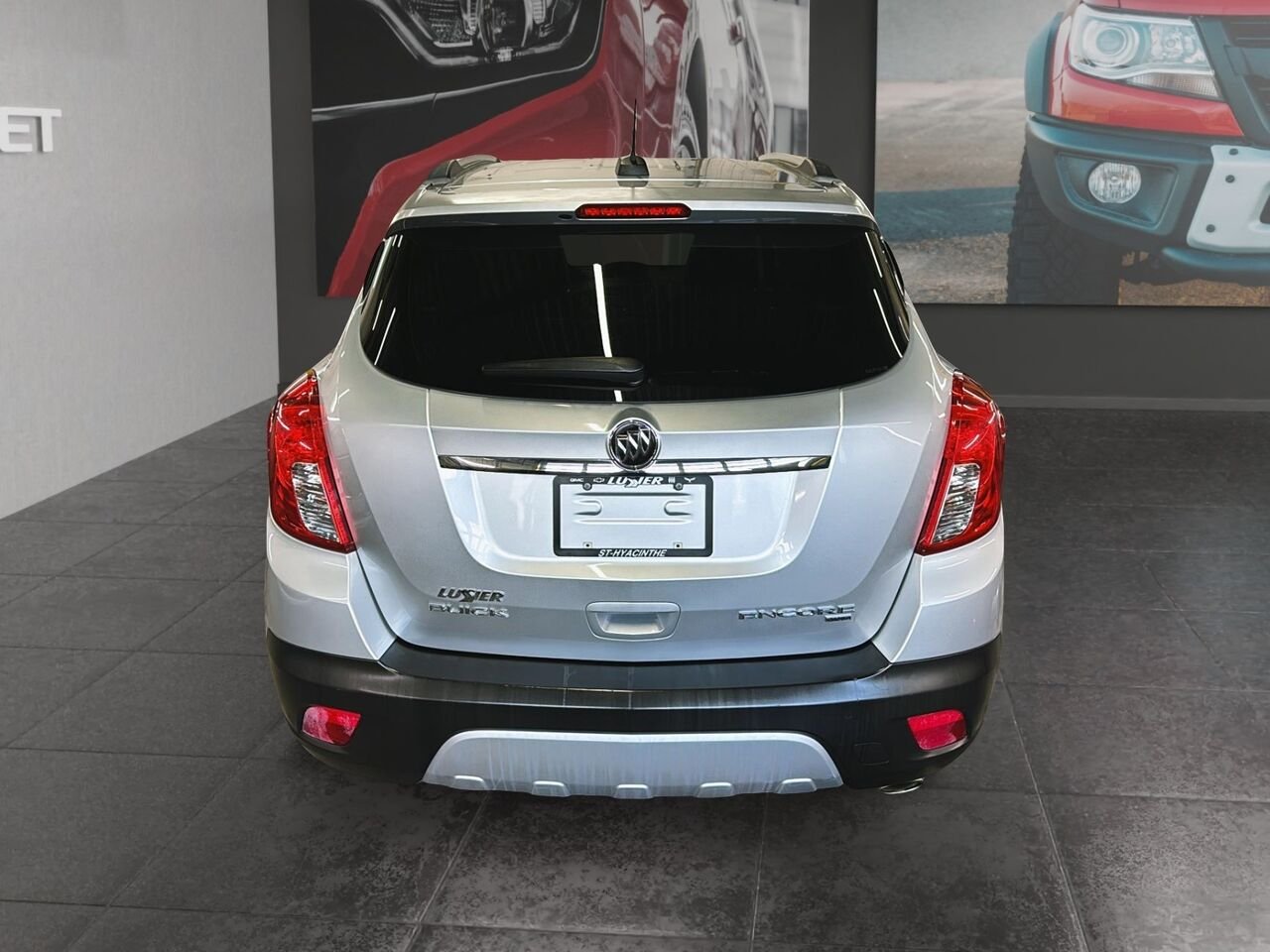 2016 BUICK ENCORE AWD Silver Saint-Hyacinthe - photo #2