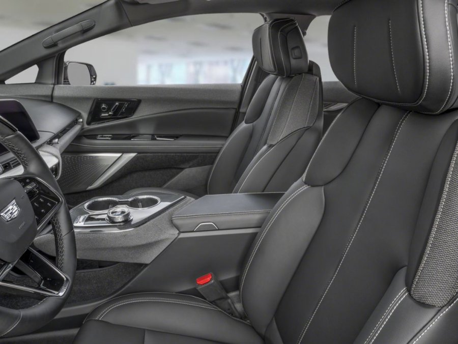 2026 CADILLAC OPTIQ 2026 Argent Silver Metallic