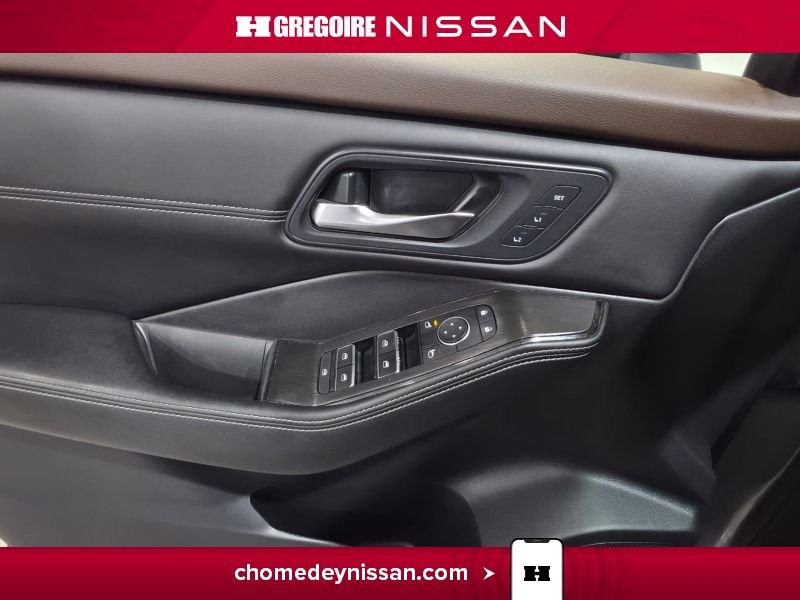 2023 Nissan Rogue Grey Saint-Eustache - photo #14