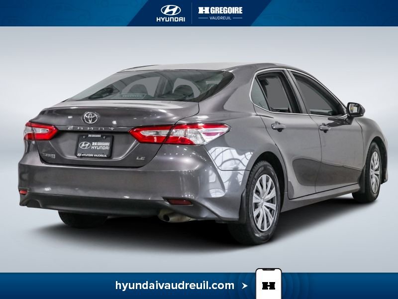 2020 Toyota Camry Grey Laval - photo #10