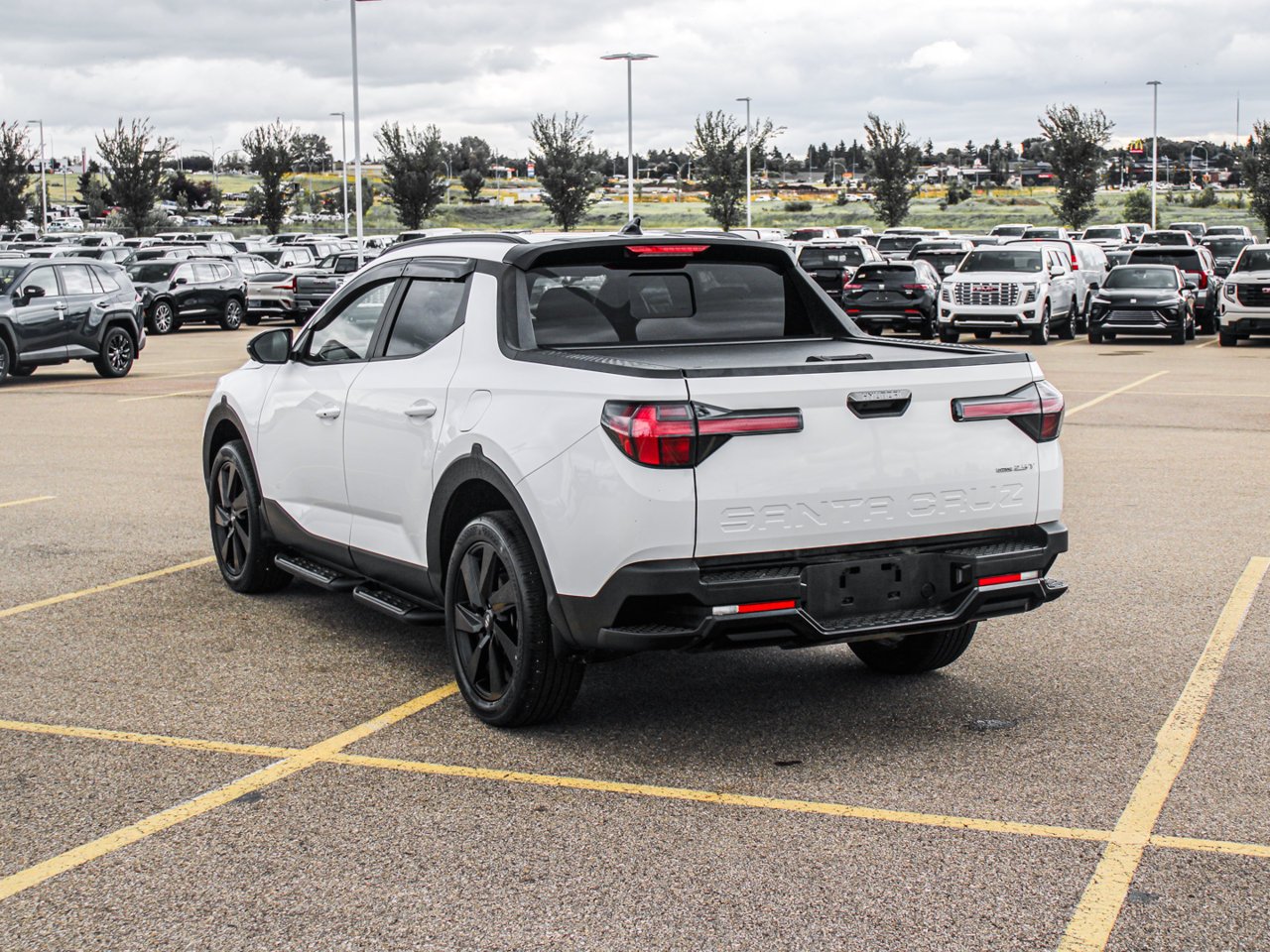 2024 Hyundai Santa Cruz Ultimate AWD White Sherwood Park - photo #5