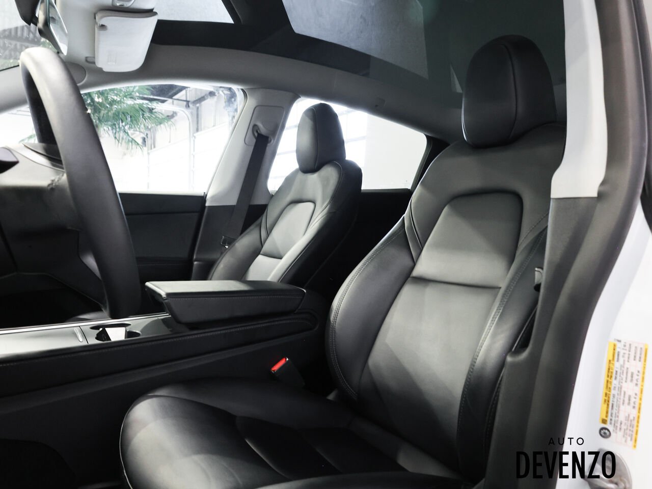 2023 Tesla Model Y White Saint-Eustache - photo #11