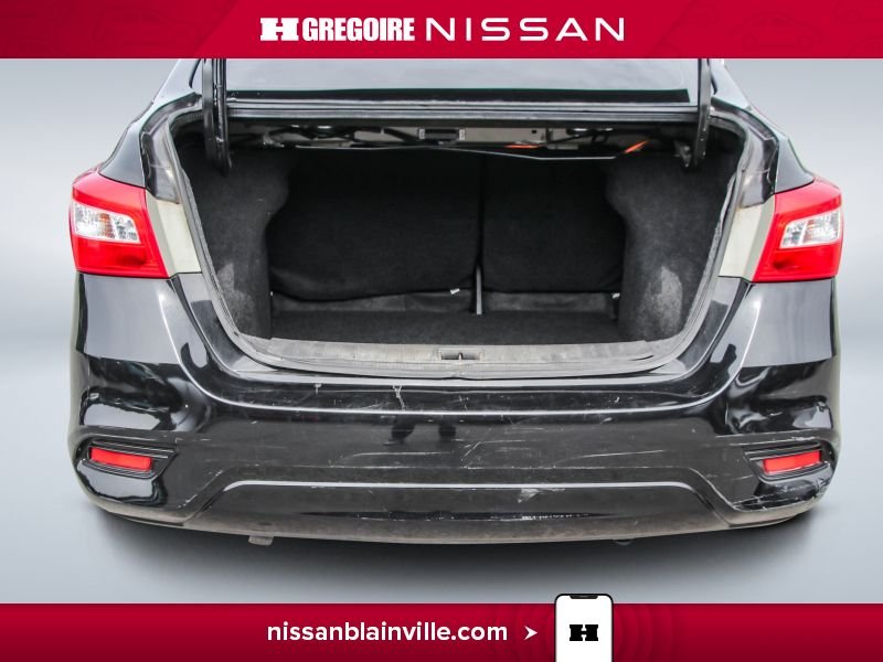 2017 Nissan Sentra Grey Laval - photo #24