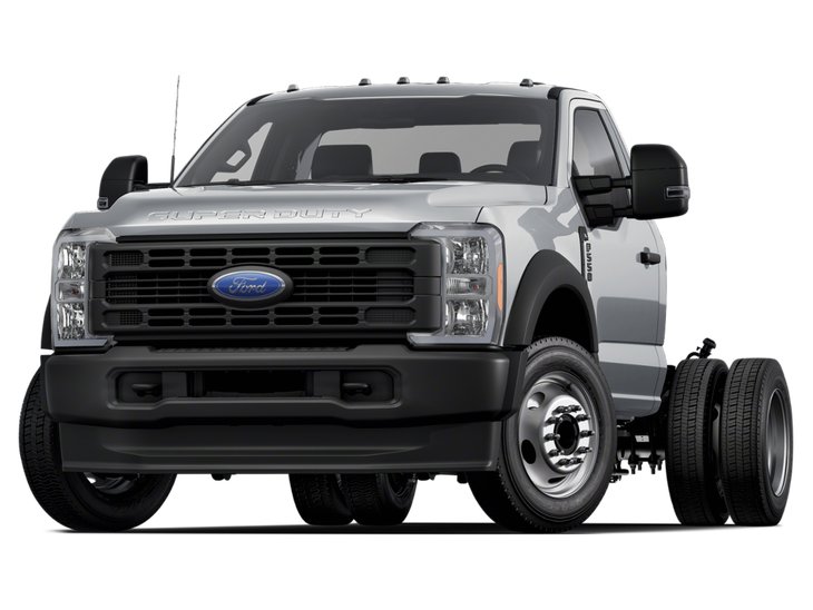 2026 Ford Super Duty F-550 DRW Châssis-cabines XLT
