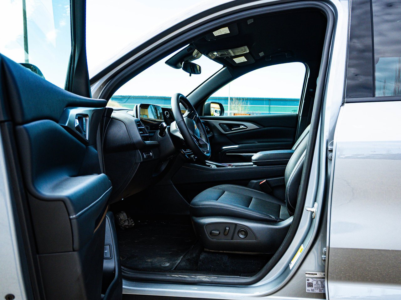 2026 Chevrolet Traverse AWD 4dr LT Grey Sherwood Park - photo #15