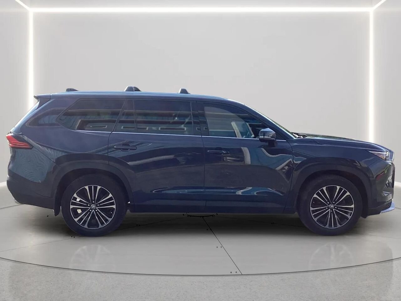 2024 TOYOTA GRAND HIGHLANDER PLATINUM HYB MAX Grey Gatineau - photo #5