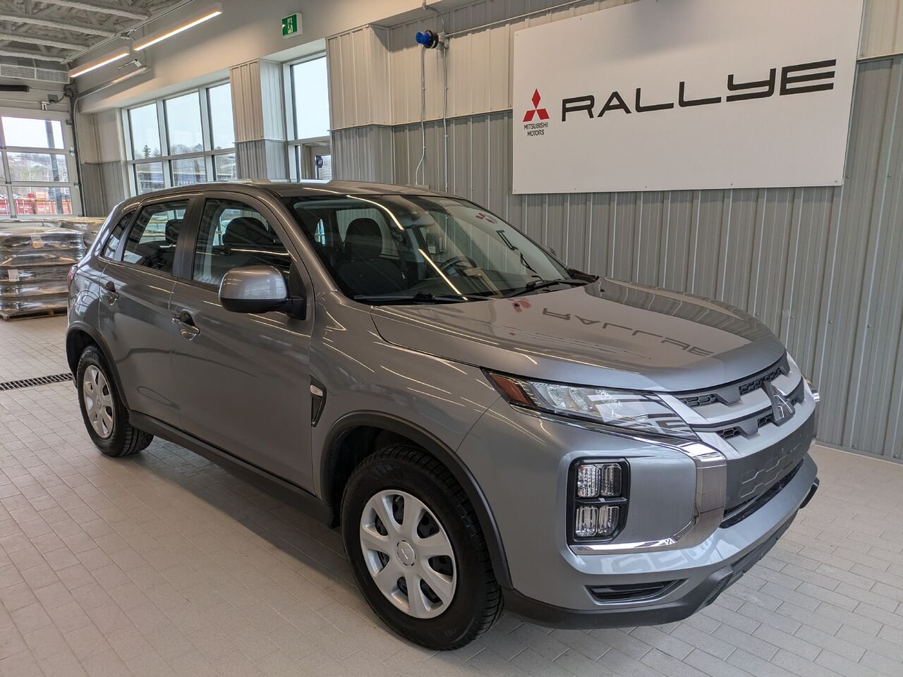Mitsubishi RVR 2024 Gris Gatineau - photo #0
