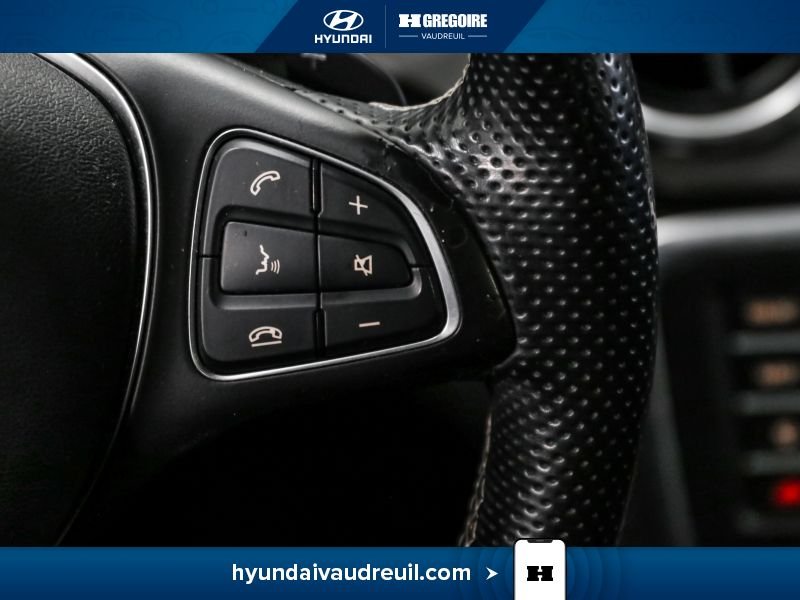 2016 Mercedes Benz GLA Black Saint-Eustache - photo #22