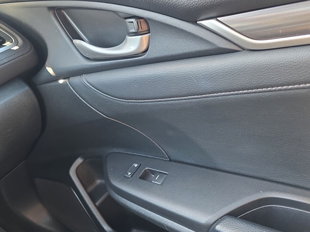 Honda Civic Berline Tourisme CVT, Navigation, Toit ouvrant, Apple Carplay 2020 Rouge Val-David - photo #16