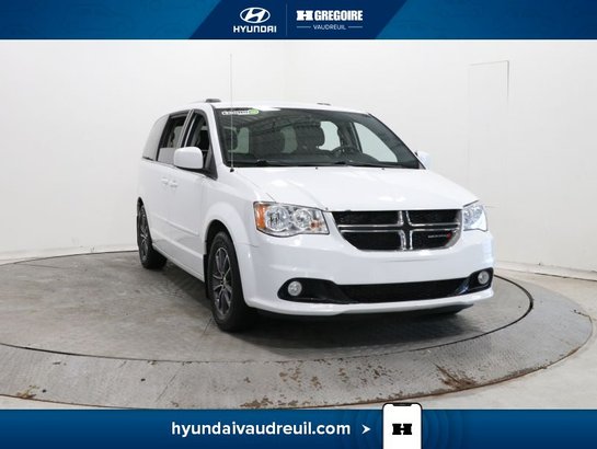 2017 Dodge GR Caravan 2017 White