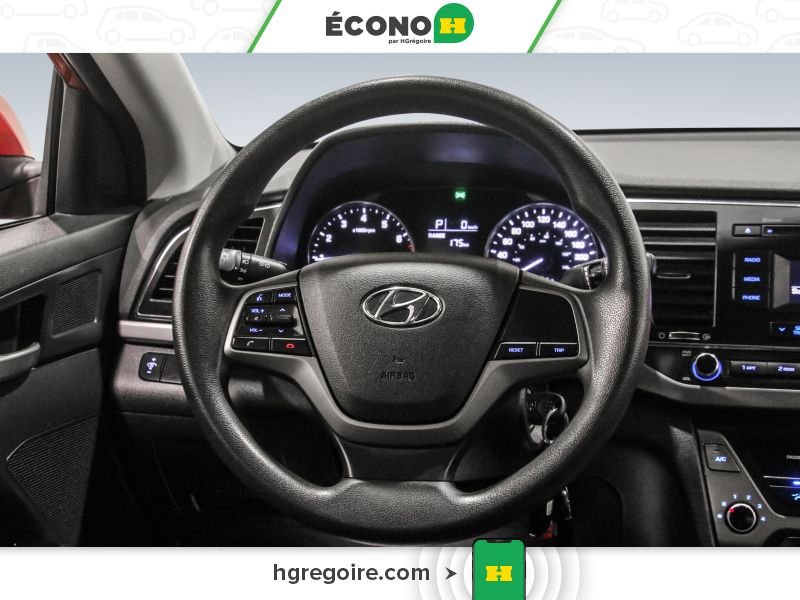 Hyundai Elantra 2017 Rouge Laval - photo #14