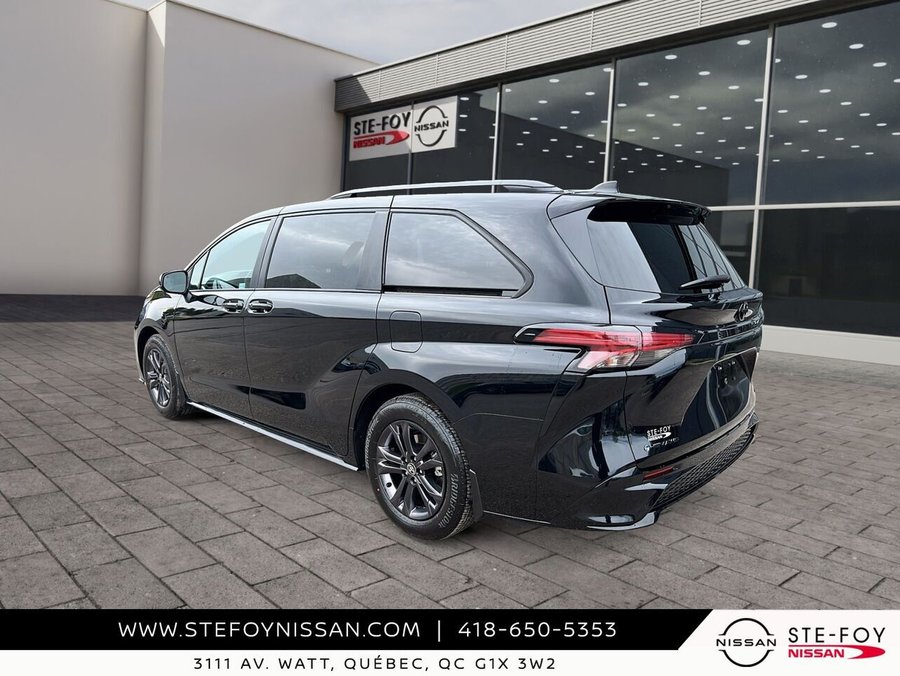 Toyota Sienna XSE HYBRIDE S6635 2026 Noir