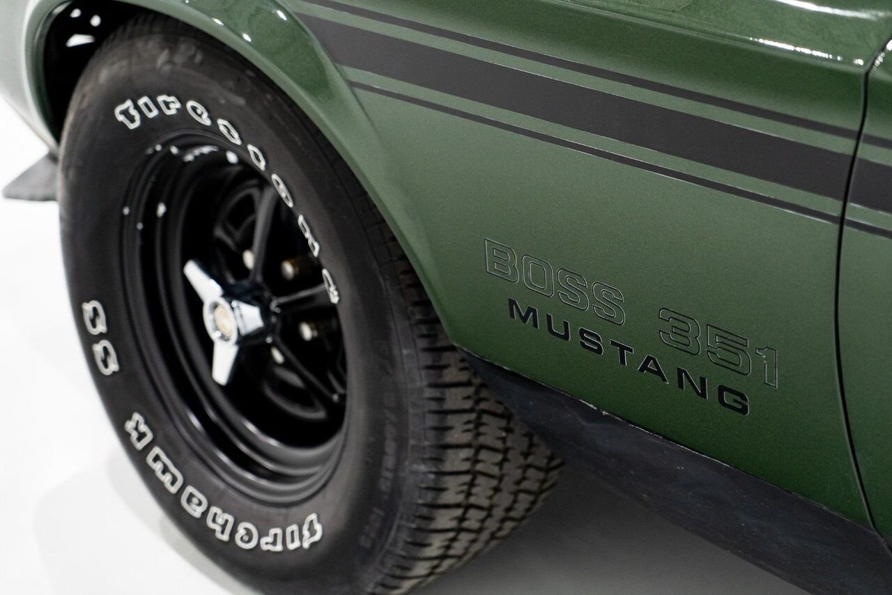 Ford Mustang * PRIX EN USD * Boss 351 Project Car 1971 Vert Montréal - photo #32