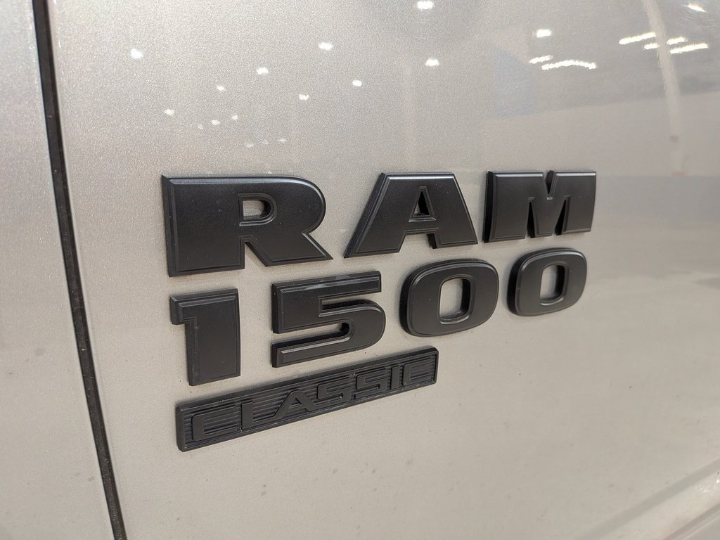 Ram 1500 Classic 2021 Argent Val-David - photo #35