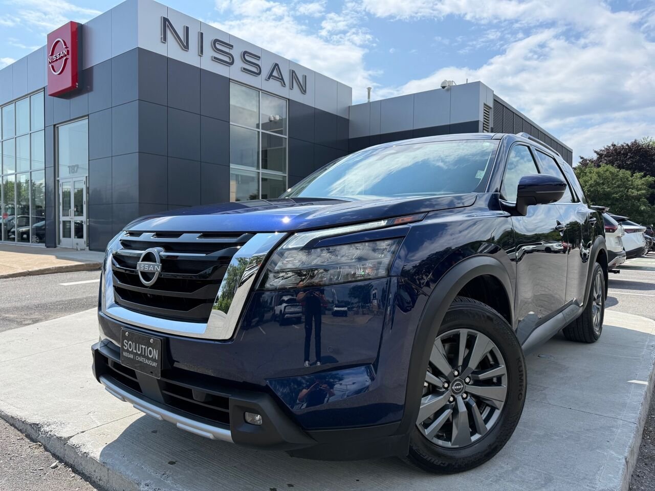 2024 Nissan Pathfinder Blue Châteauguay - photo #0