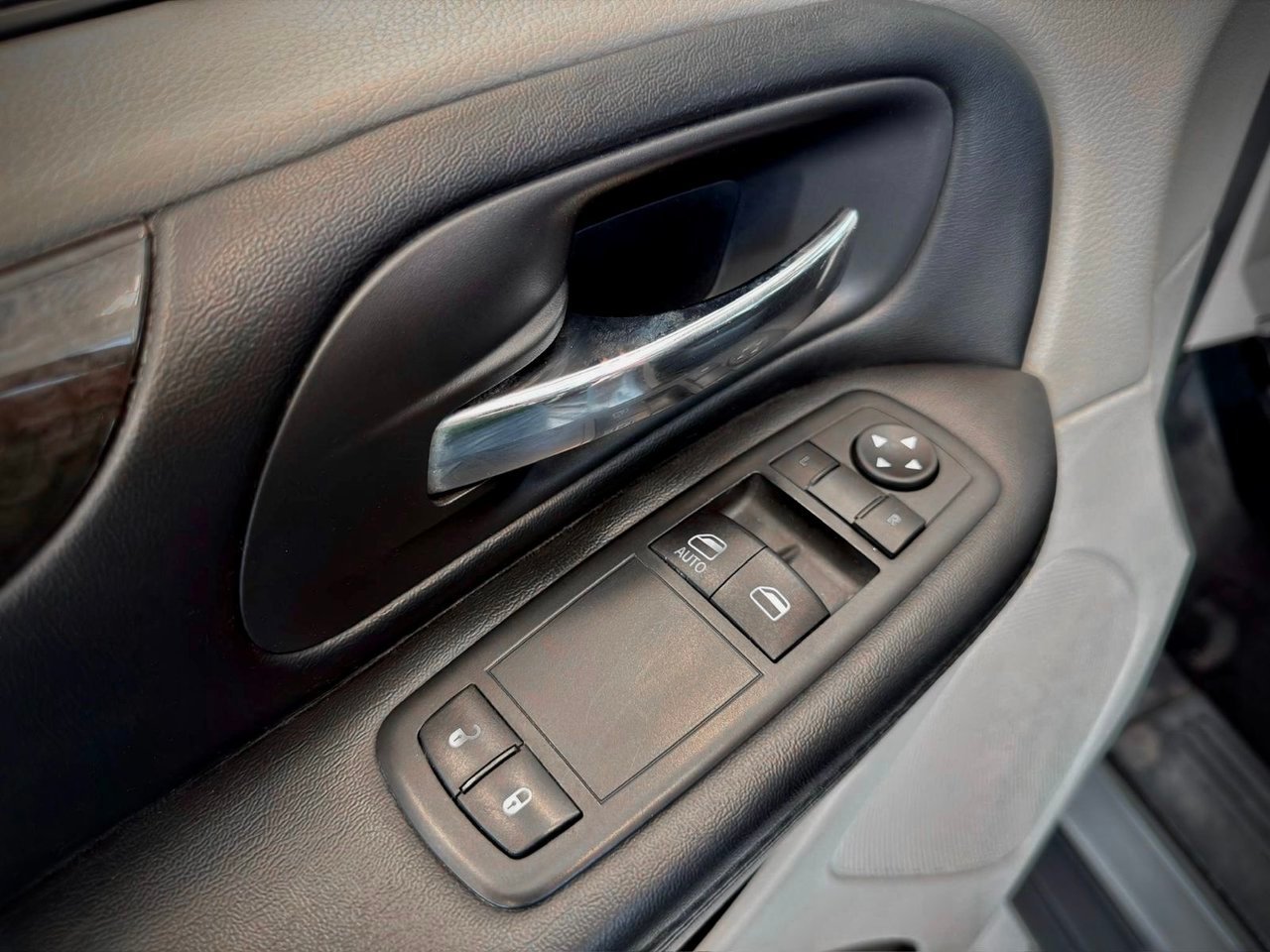 2019 Dodge Grand Caravan Notre-Dame-des-Prairies - photo #18