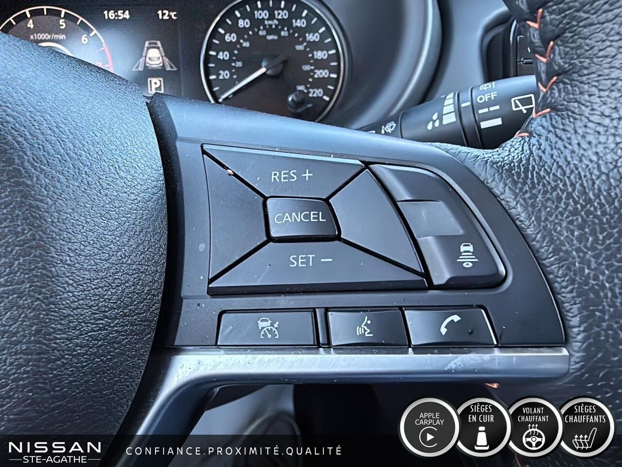 2024 Nissan Kicks Black Ste-Agathe des Monts - photo #15