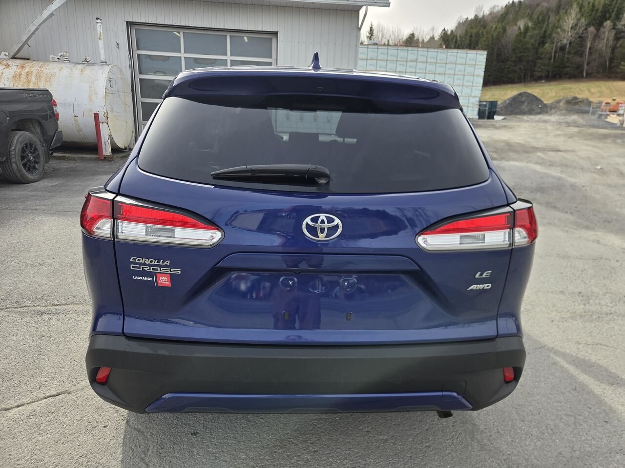 Toyota Corolla Cross LE TI 2022 Bleu choc métallisé Lac-Etchemin - photo #3