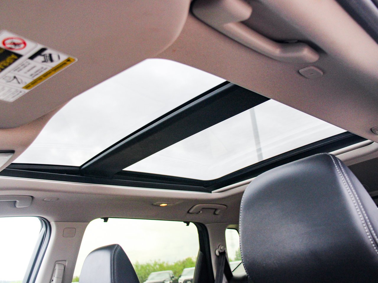 2024 Nissan Rogue AWD Platinum Black Sherwood Park - photo #27
